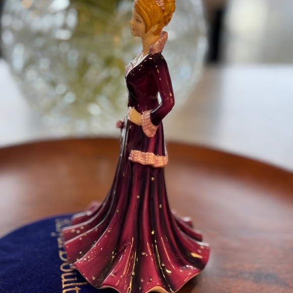 Best Wishes Royal Doulton miniature figurine From the Heart HN 5455. - Picture 2 of 9